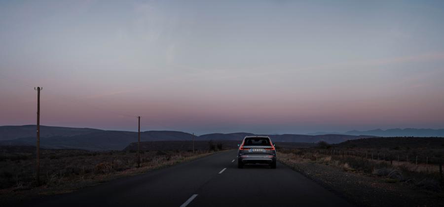  Volvo XC60 T8 AWD Recharge 2020 года  (фото 4 из 13)